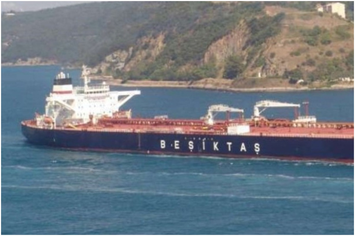Bakan Uraloğlu'ndan Karadeniz'de vurulan tankere ilişkin açıklama