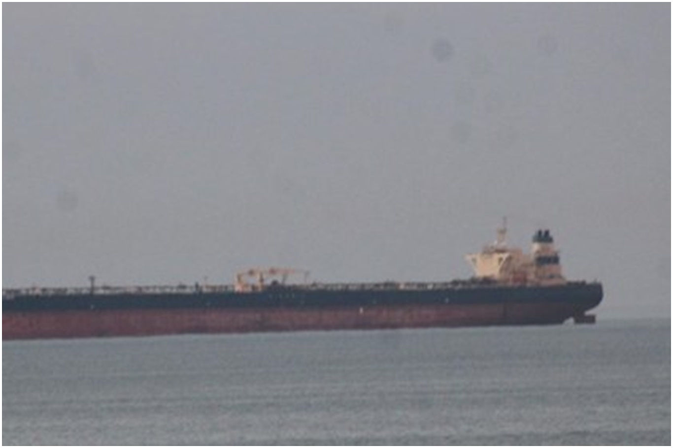 Karadeniz'de Türkiye tankerine İHA isabet etti
