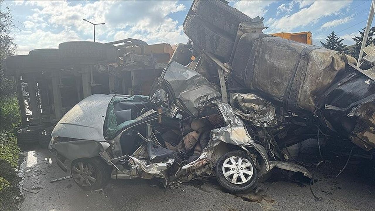 Anadolu Otoyolu'nda zincirleme trafik kazası!