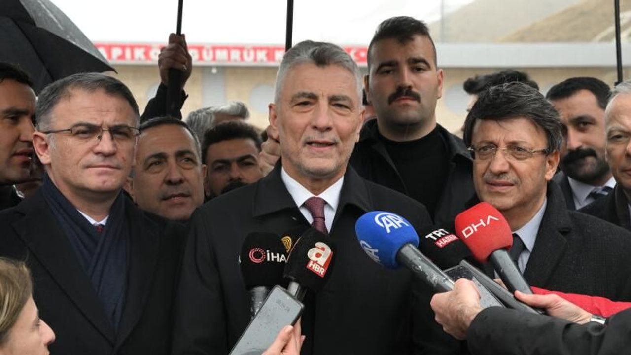 Bakan Bolat: Kapıköy Gümrük Kapısı çok daha yoğun bir şekilde çalışacak!