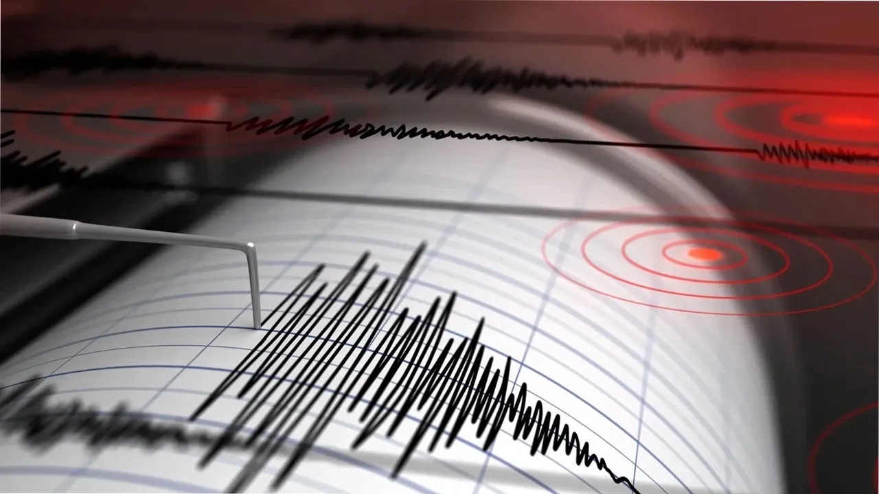 Balıkesir'de korkutan deprem