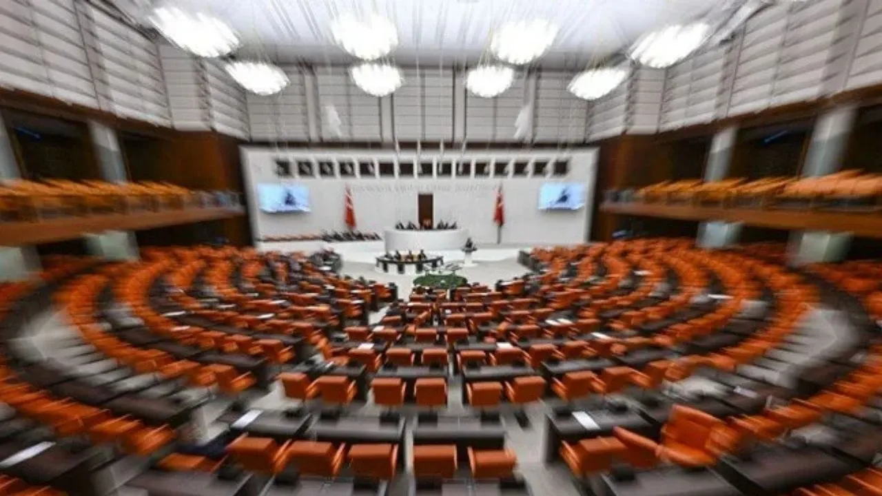 Ekonomiye ilişkin düzenlemeleri de içeren kanun teklifi TBMM'de kabul edildi
