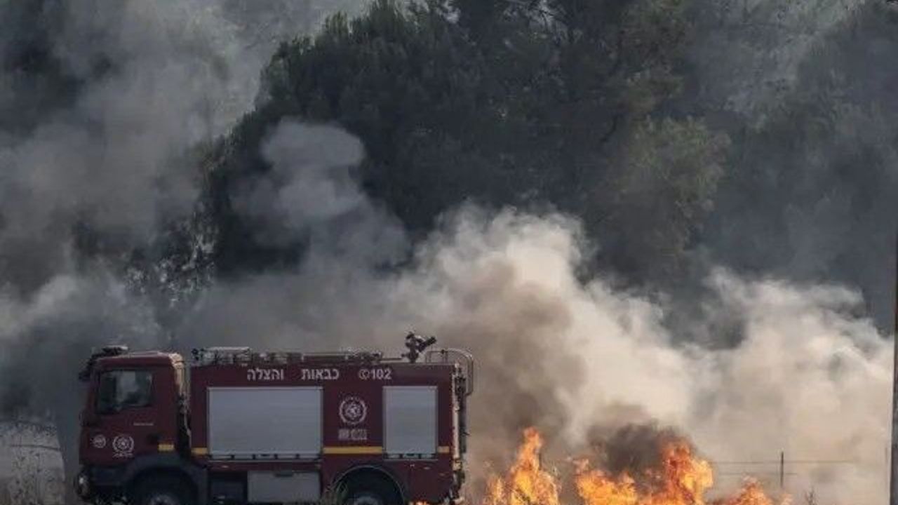 Hizbullah'tan misilleme yağmuru: Onlarca hedef vuruldu!