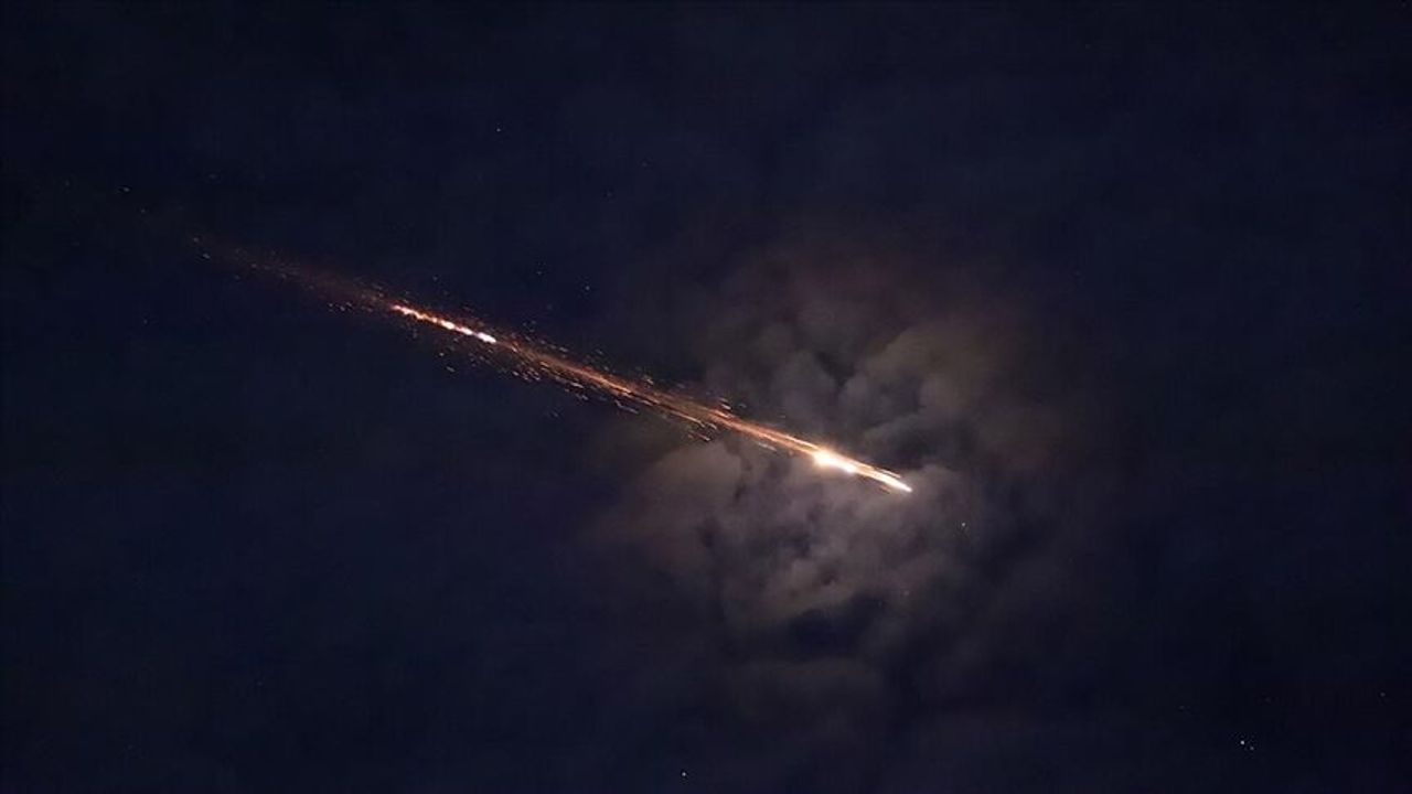 İran'dan peş peşe misillemeler!