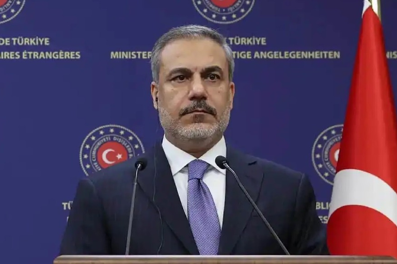 Bakan Fidan İngiliz mevkidaşı Cooper ile telefonda ile ile görüştü