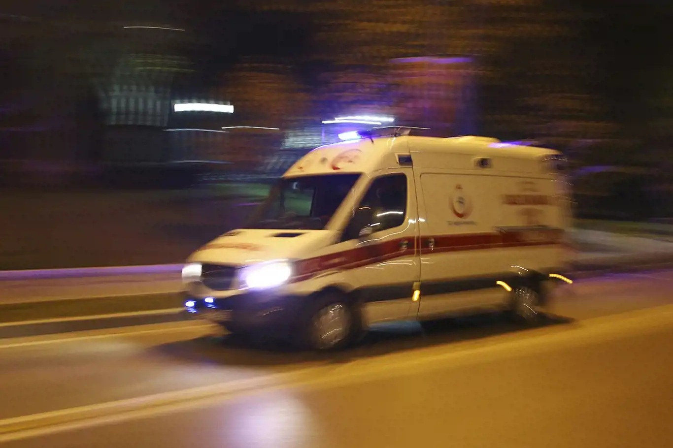 Çanakkale'de yurtta 73 öğrenci hastanelik oldu
