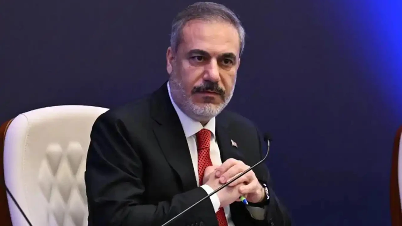 Bakan Fidan, Pakistanlı mevkidaşı Dar ile ile ile görüştü!
