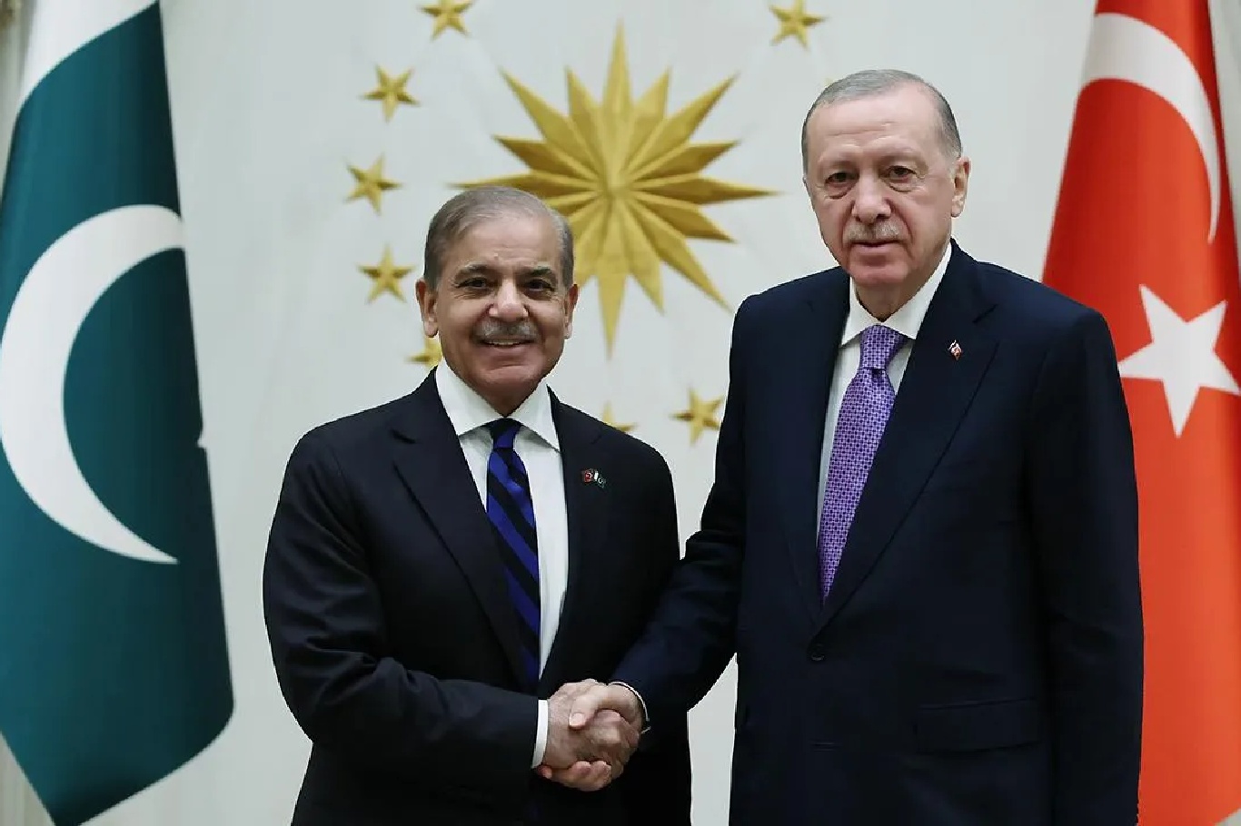 Cumhurbaşkanı Erdoğan, Pakistan Başbakanı Şerif ile ile ile görüştü