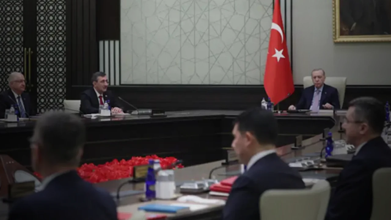 MGK bildirisi: Terörsüz Türkiye hedefinin sabote edilmesine izin verilmeyecek!