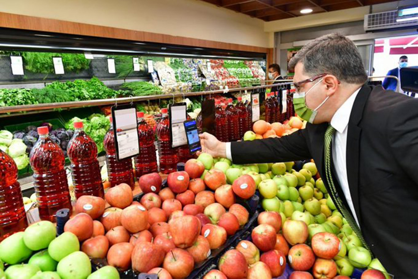 Ticaret Bakanlığı'ndan 60 işletmeye 42, 3 milyon TL ceza