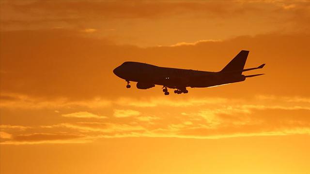 Bahreyn 40 günün ardından hava sahasını uçuşlara açtı