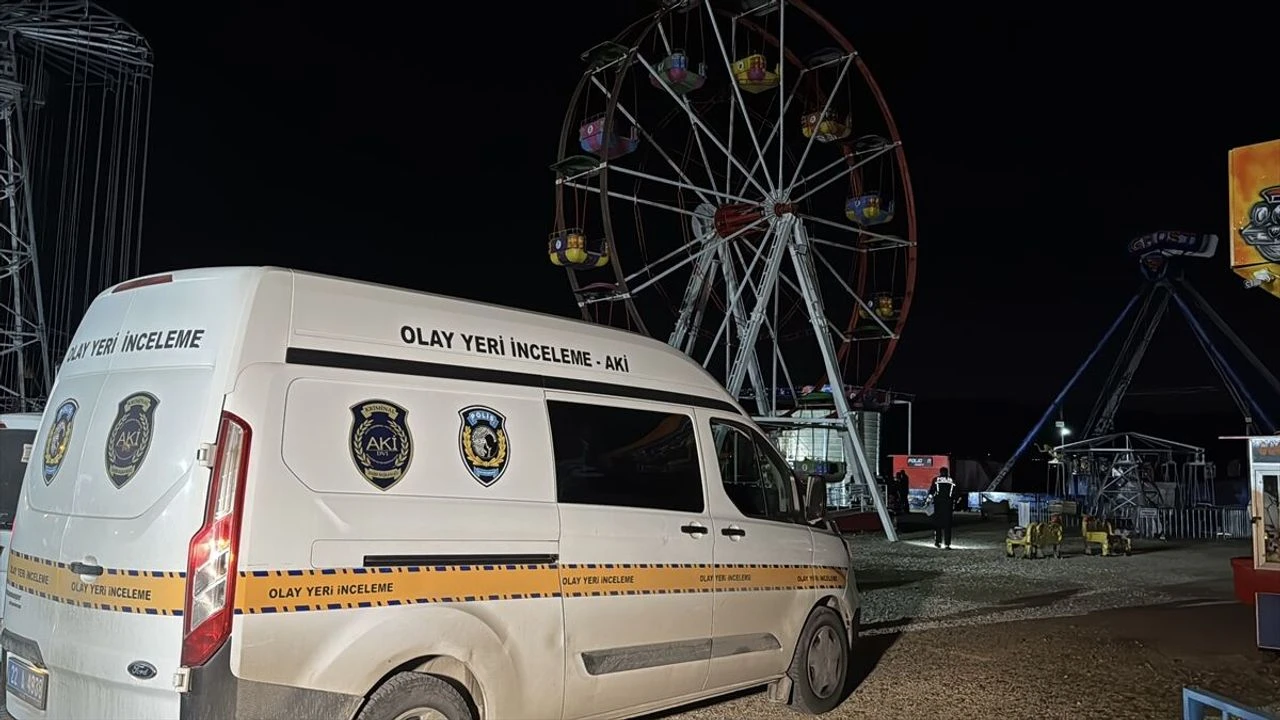 Lunaparkta facia: Oyun aletinden düştü yaşamını yitirdi!