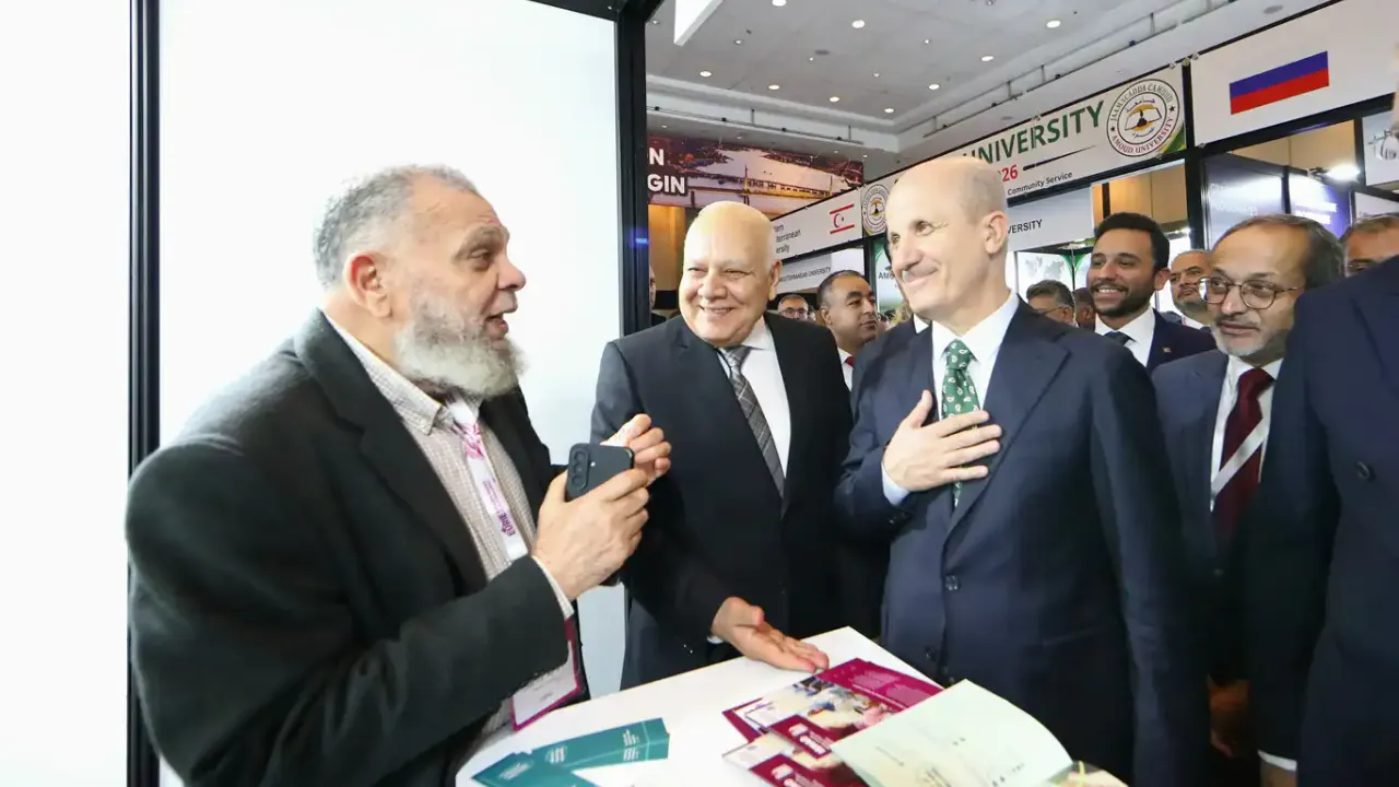 Savaşın gölgesinde eğitim mücadelesi: Gazze'de üniversiteler yıkıldı, umut ayakta kaldı
