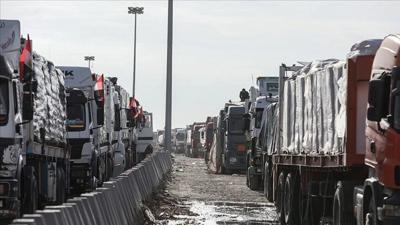 Gazze'ye yüzlerce yardım tırının giriş yaptığı iddia edilmişti! Açıklama geldi!