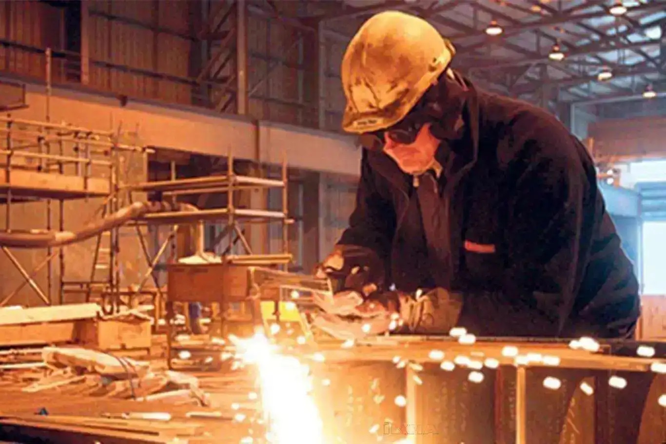 Sanayi üretimi şubat ayında yüzde 2, 2 arttı
