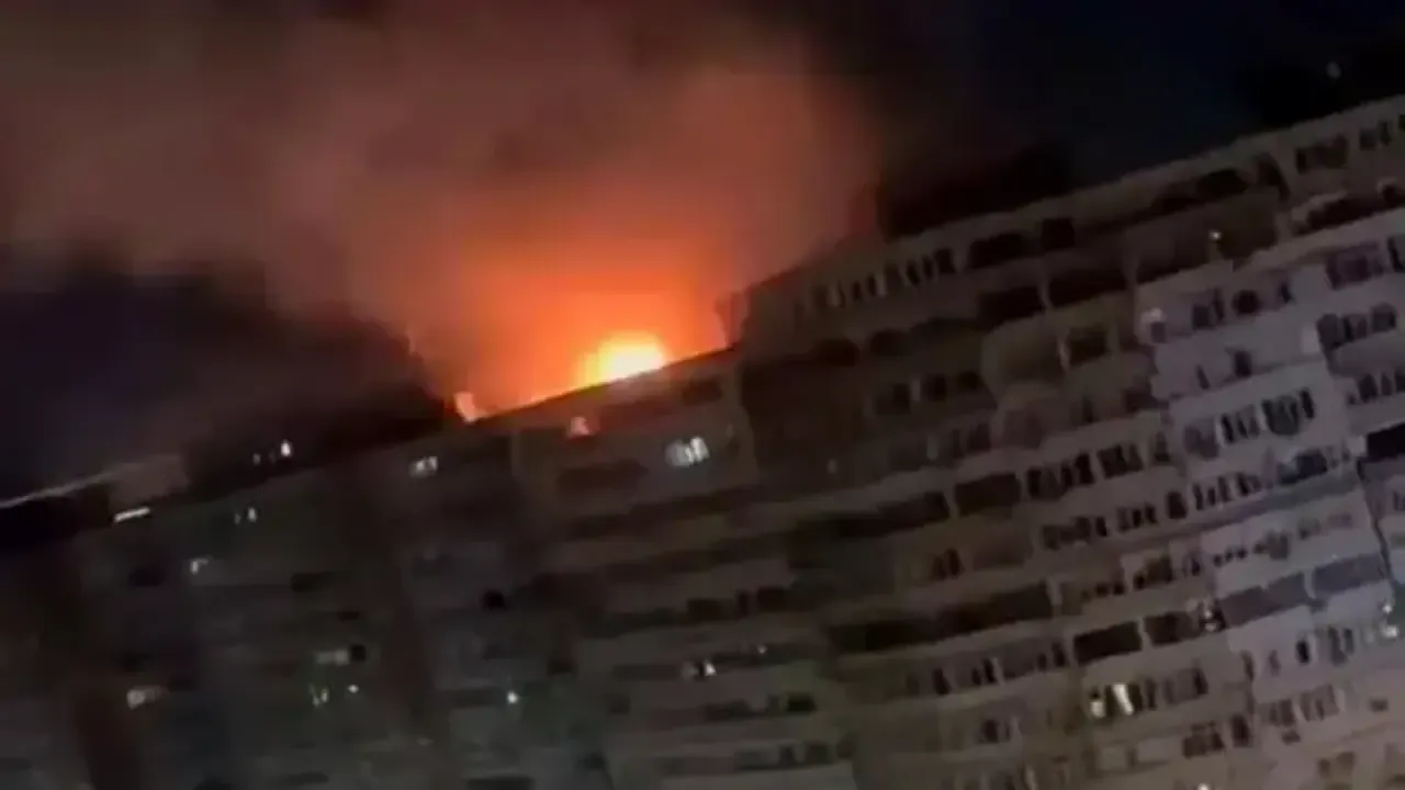 Bir ülkede 12 katlı binaya Rus İHA'sı düştü! Savaş uçakları havalandı