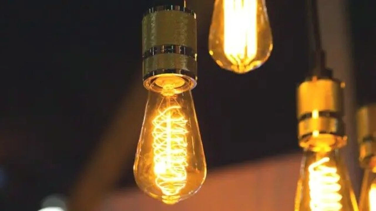 Günlük elektrik üretim ve tüketim verileri açıklandı