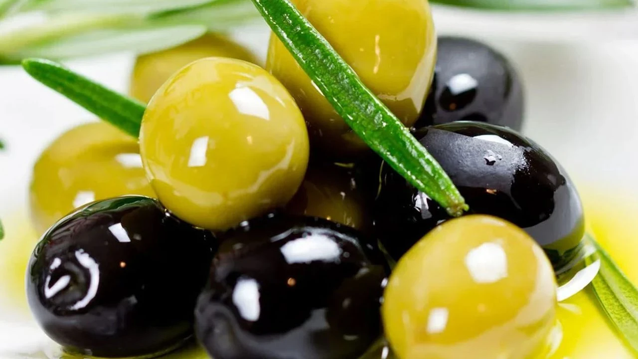 Zeytinin tanesini 50 TL'den sattı cezayı yedi