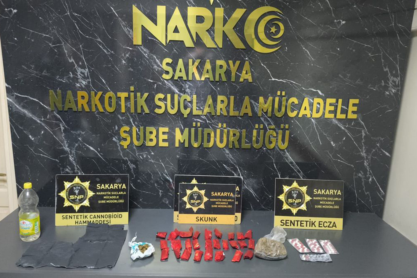 Sakarya'da 61 kilogram bonzai hammaddesi ele geçirildi: 1 tutuklama