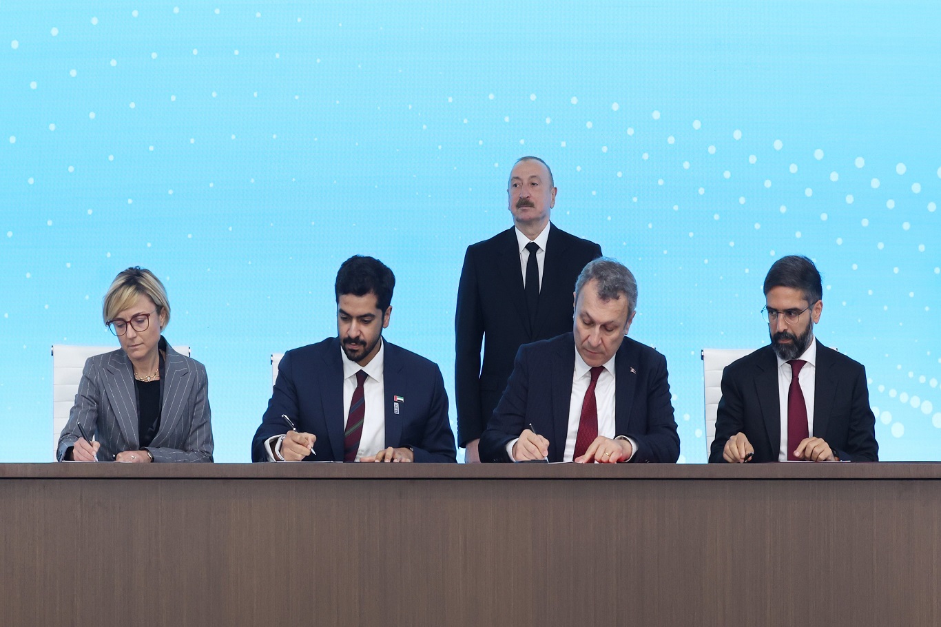 Azerbaycan’dan Türkiye’ye 33 milyar metreküp doğal gaz tedariki için anlaşma imzalandı