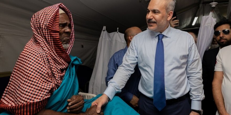 Hakan Fidan Bangladeş'e ziyarette bulundu