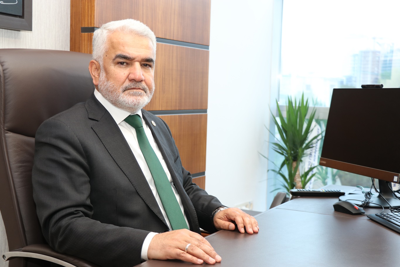 HÜDA PAR Genel Başkanı Yapıcıoğlu’ndan Rahmi Koç’a tepki