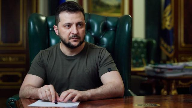 Zelenski: Putin savaşı bitirmek istemiyor