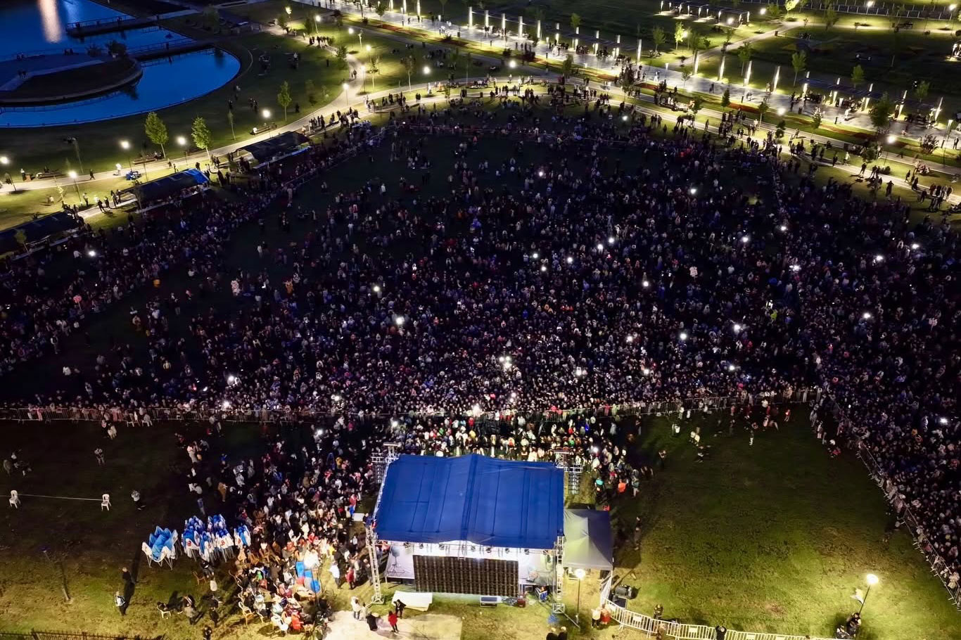 Malatya'da düzenlenen ilahi konserine yoğun ilgi