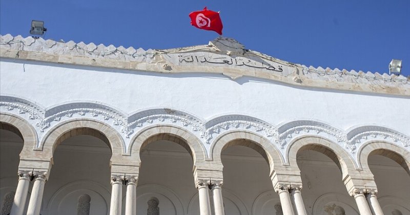 Tunus'ta Nahda Hareketi yöneticilerine hapis cezası