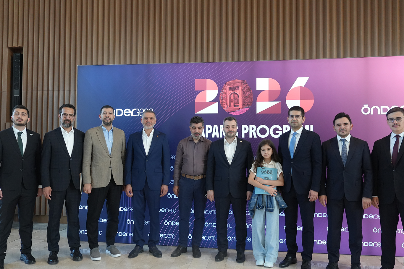 ÖNDER Gençlik, dönemi kapattı: 7 projeden 900 genç mezun oldu