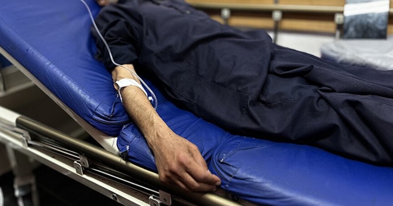 Gazze'deki hastaların tedavi için yurt dışına çıkışı iptal edildi
