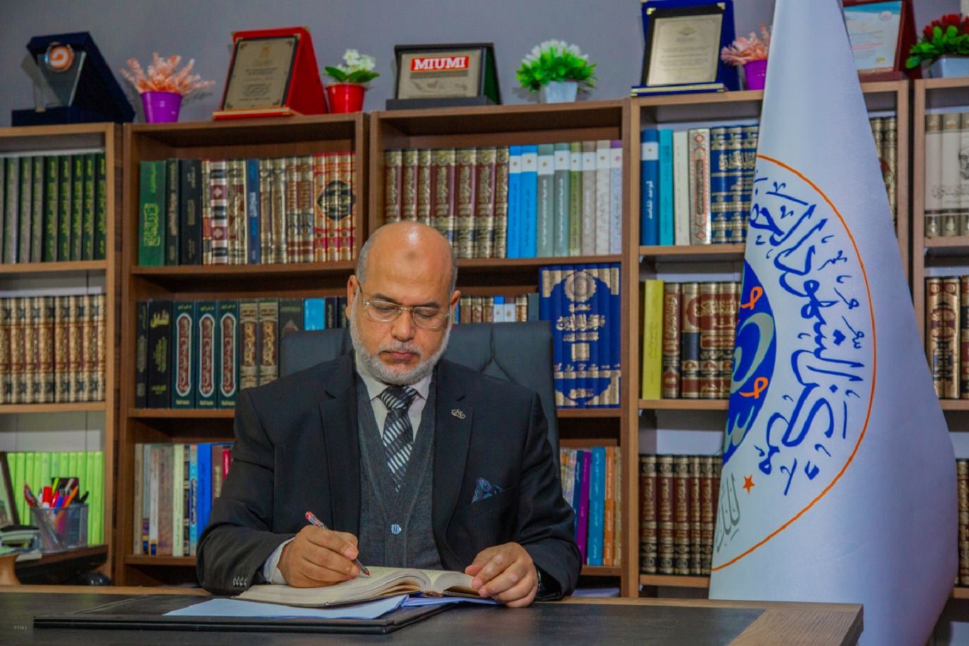 Prof. Dr. Ebu Zeyd: Gazze'de bir doktor ölürken dünya neden susuyor?