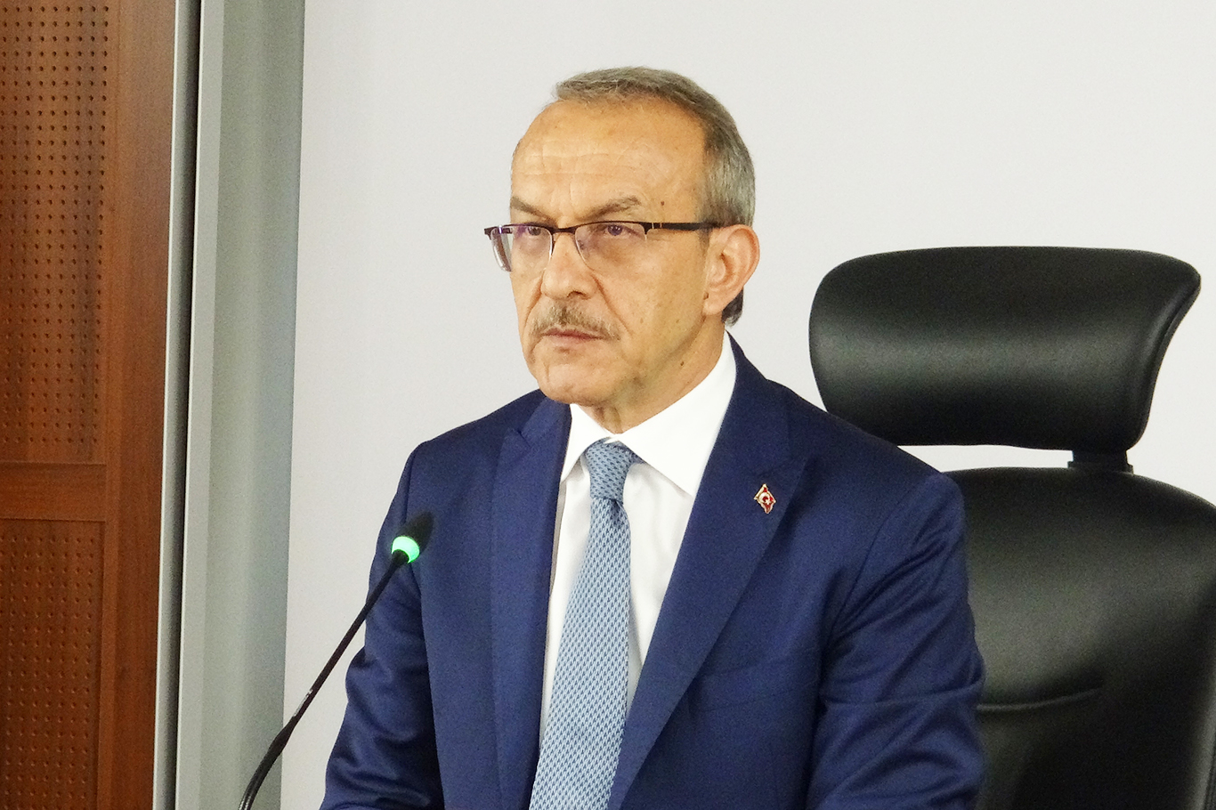 Malatya Valisi Yavuz: Yaşlılarımızın refahını artıracak tüm sosyal hizmetleri daha görünür hale getireceğiz