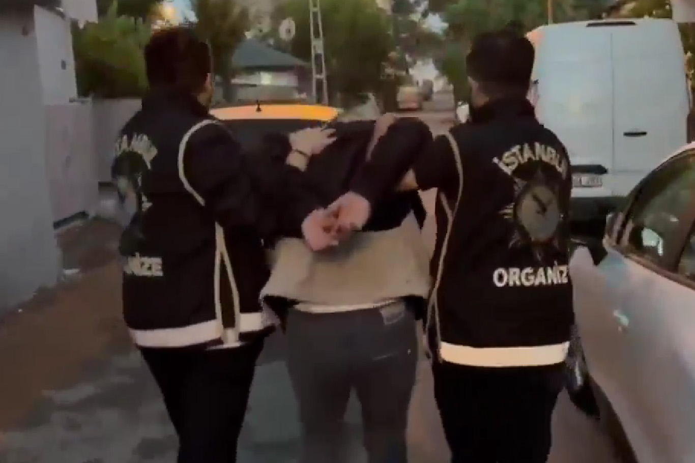 İstanbul'da organize suç örgütüne operasyon: 18 şüpheli yakalandı