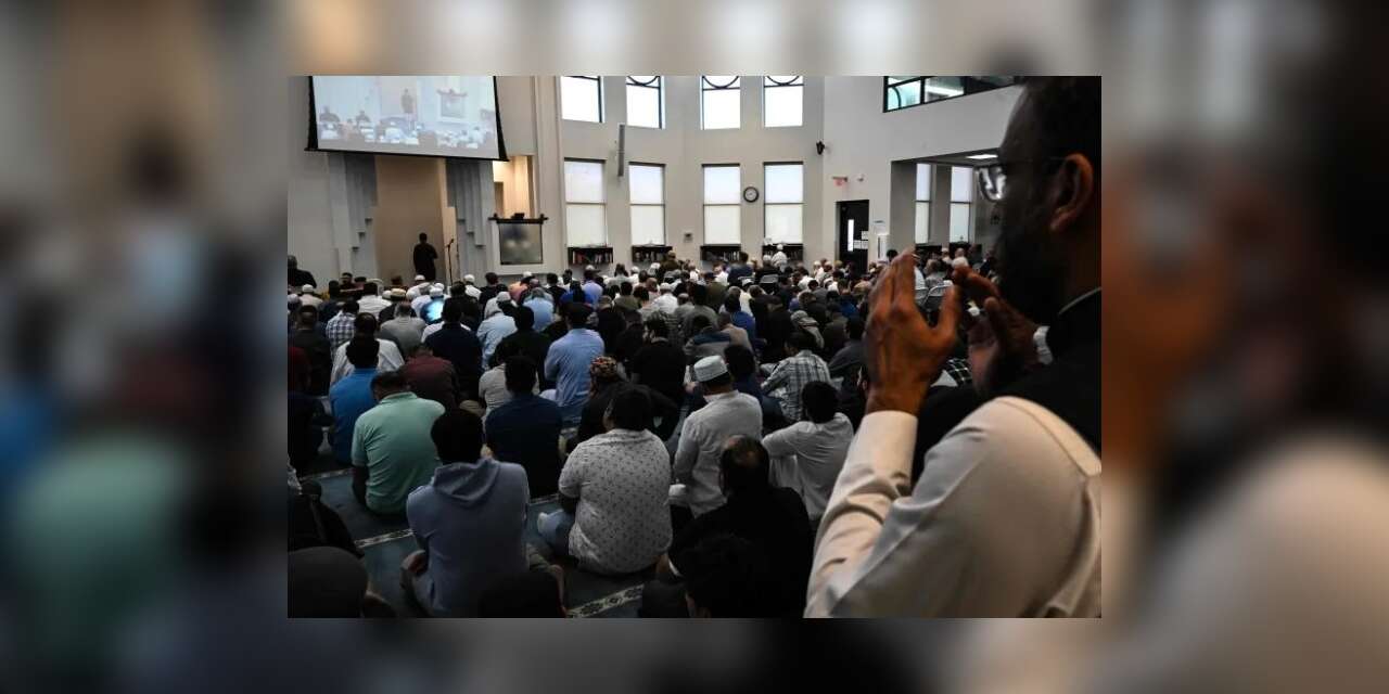 Teksas yönetimi Müslümanları hedef alan politikaları derinleştiriyor