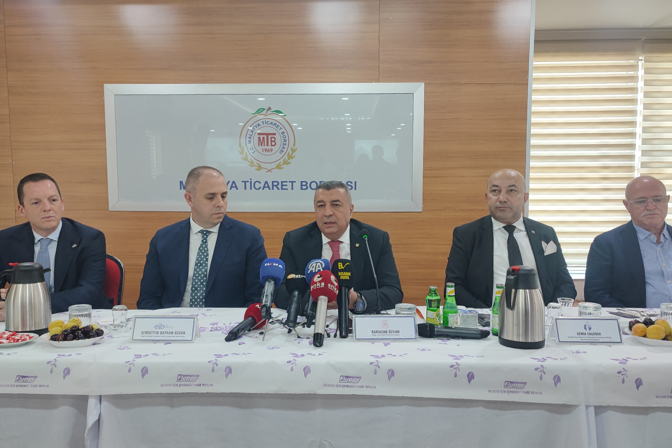 Kuru meyve ihracatçıları Malatya'da buluştu