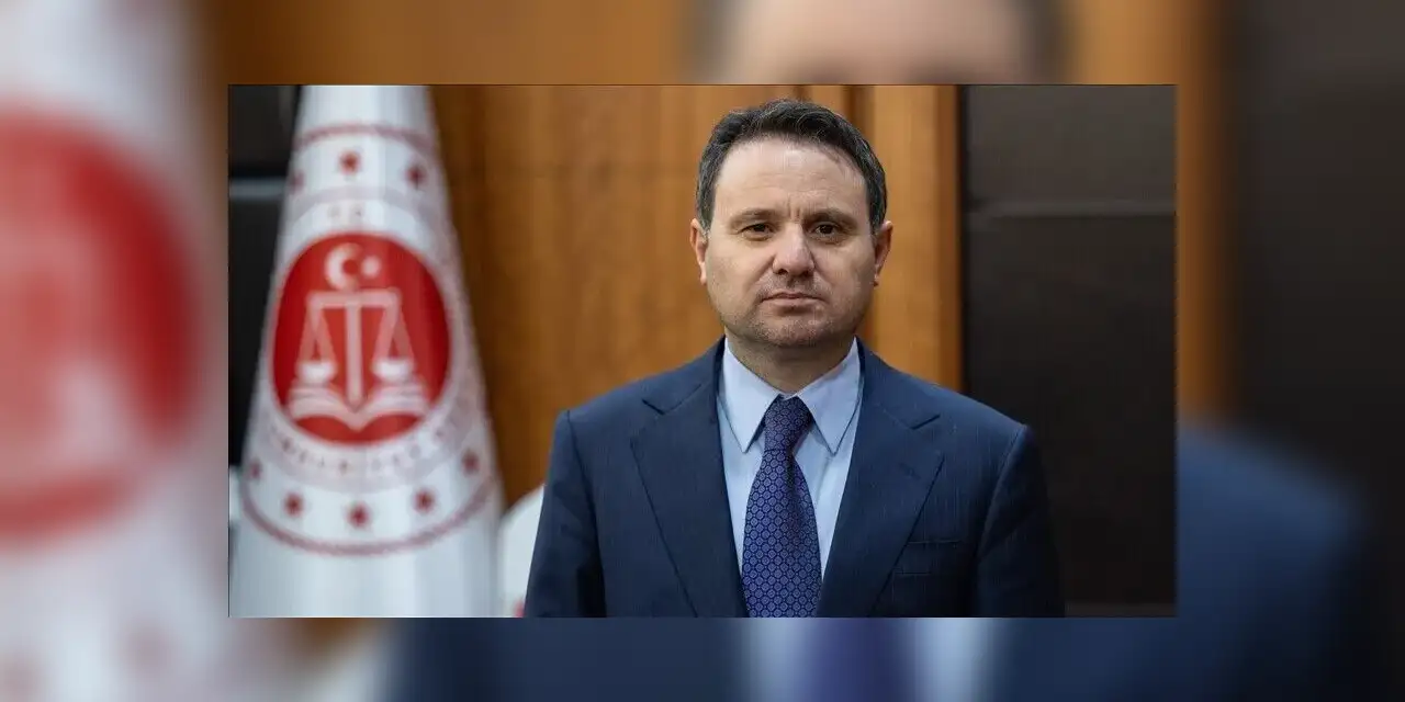 Bakan Gürlek'ten Ahbap Derneğine yönelik soruşturmaya ilişkin açıklama