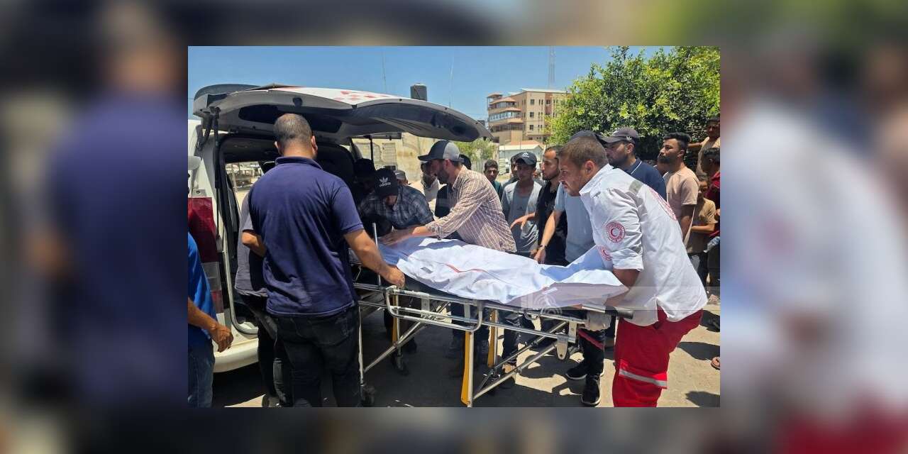 İşgalci İsrail ordusu Gazze'yi dört bir yandan hedef alıyor