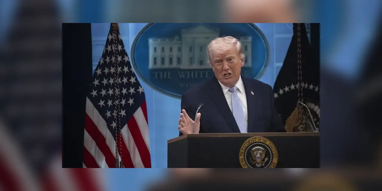 Trump, ABD'deki seçim sisteminin yabancı müdahalelere karşı savunmasız olduğunu belirtti