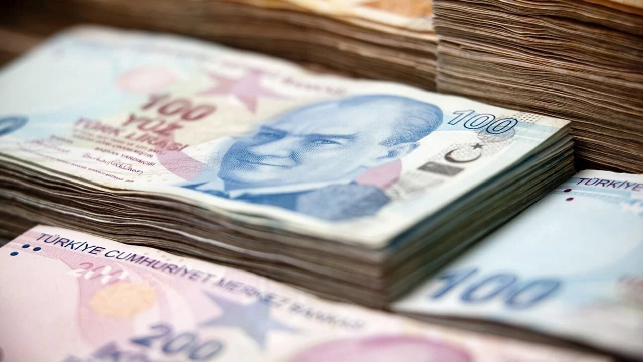Bakan Yumaklı çiftçilerimizin hesaplarına aktarıyoruz diyerek duyurdu
