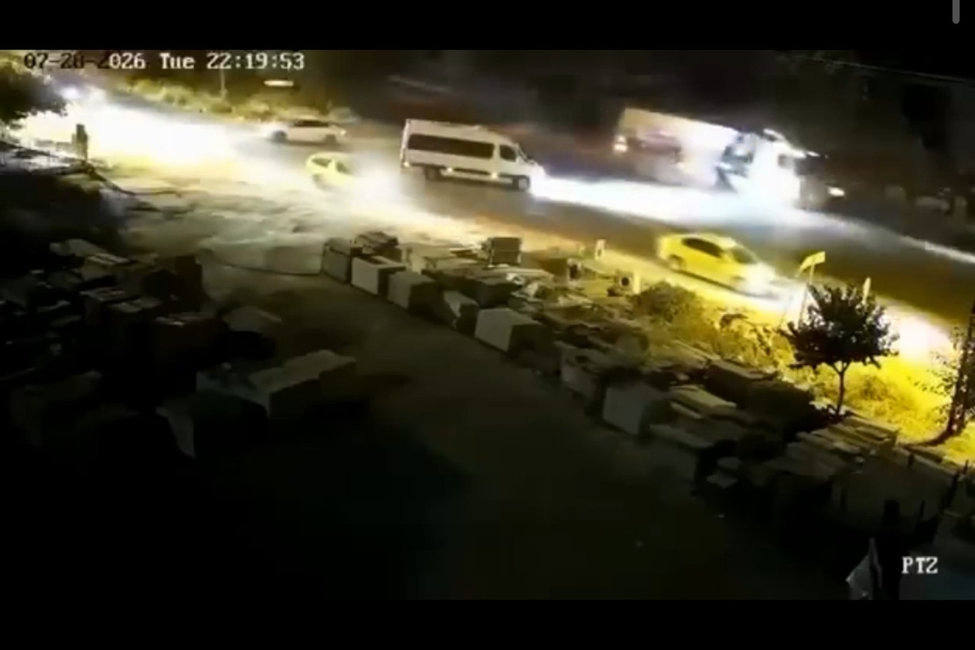Mardin'de 3 kişinin hayatını kaybettiği kazanın güvenlik kamerası ortaya çıktı