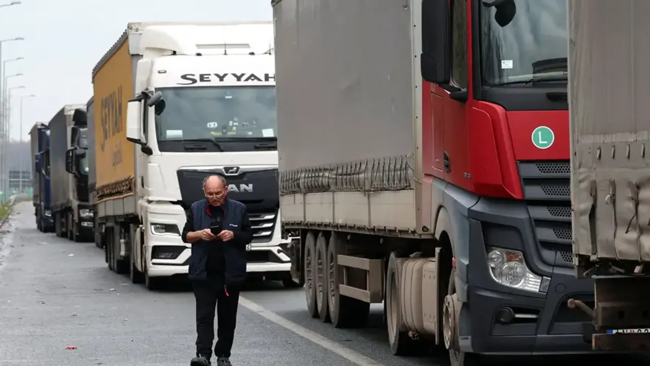 137 bin TL maaşı var ama çalışan yok.. 500 bin kişi aranıyor